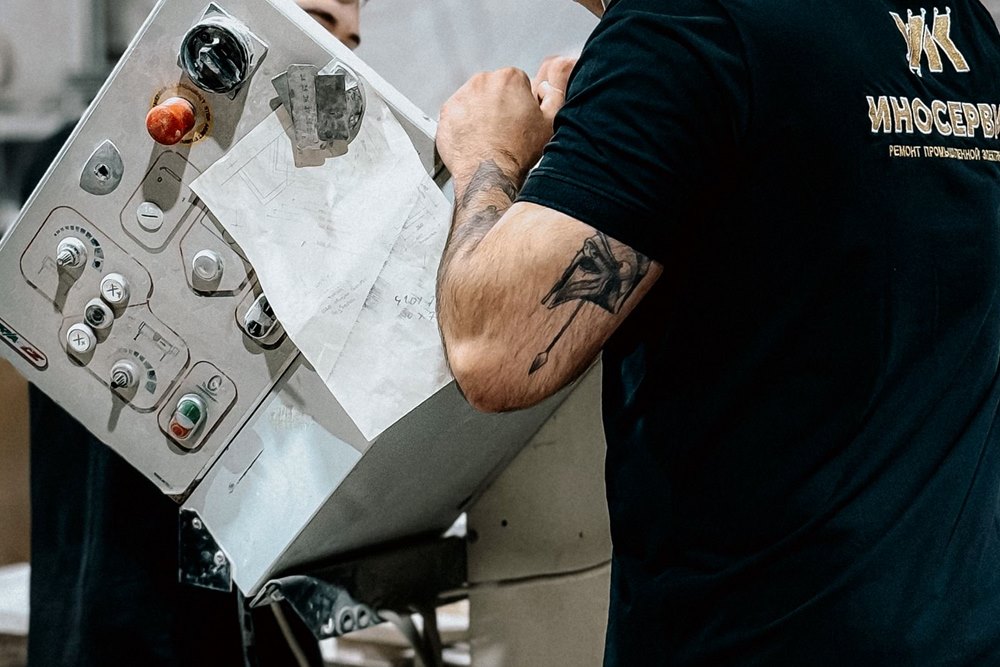 Powder-coating and finishing line